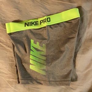 Nike Spandex